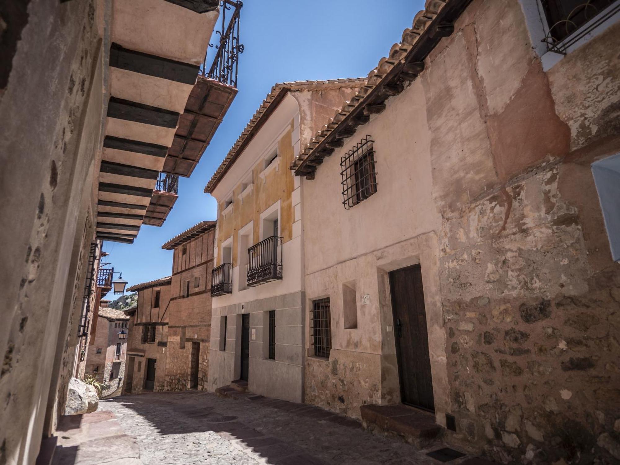 La Casa Amarilla Apartamento Enebro Albarracín Exterior foto